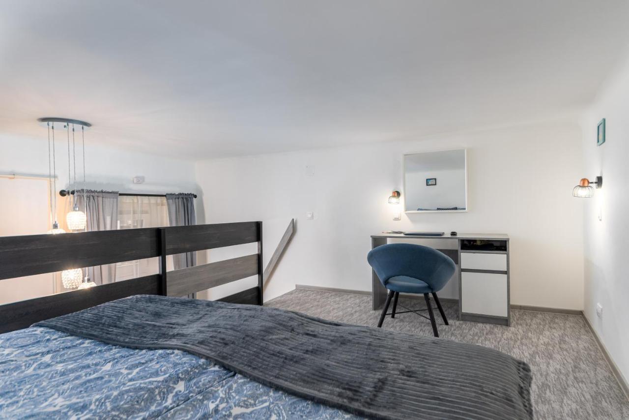 Astoria Blue Apartment Budapest Exterior photo